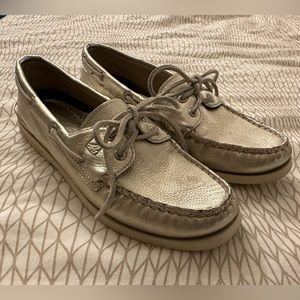 EUC Sperry Top Sider Metallic Gold Boat Shoes Loafer 8
